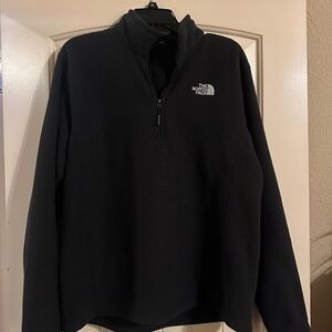 The North Face Men’s Grid Fleece Pullover 1/4 Zip
